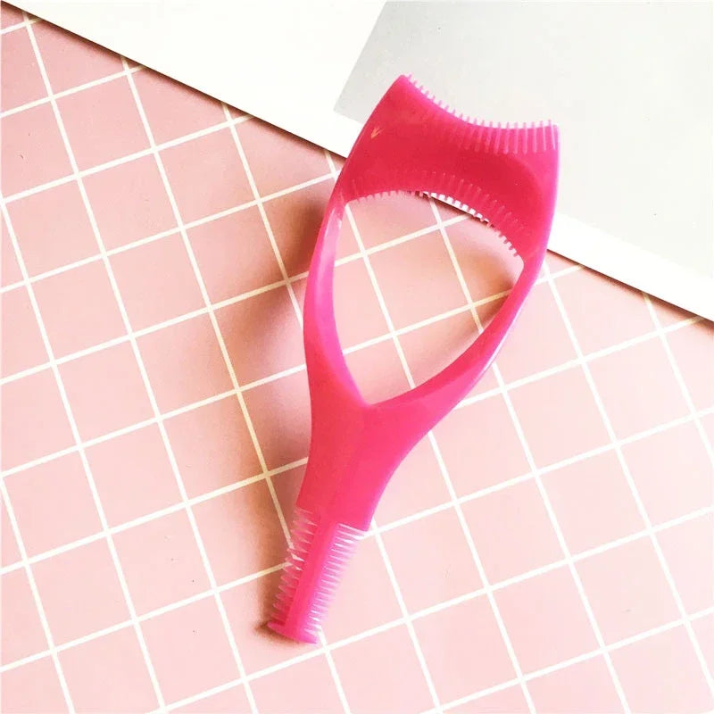 3 In 1 Eyelash Tool |  Mascara Shield