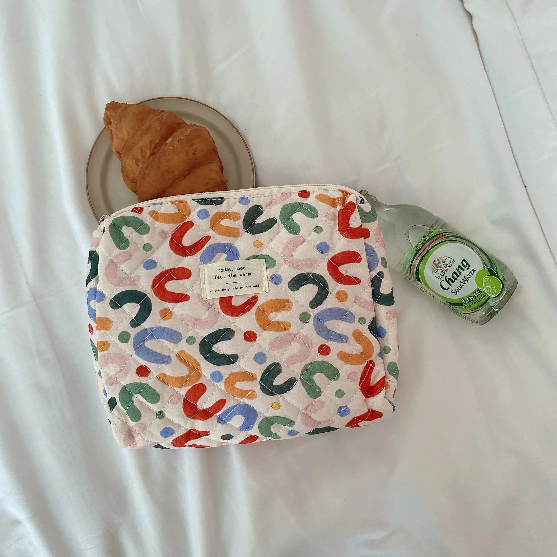 Large Capacity Women's Cosmetic Bag