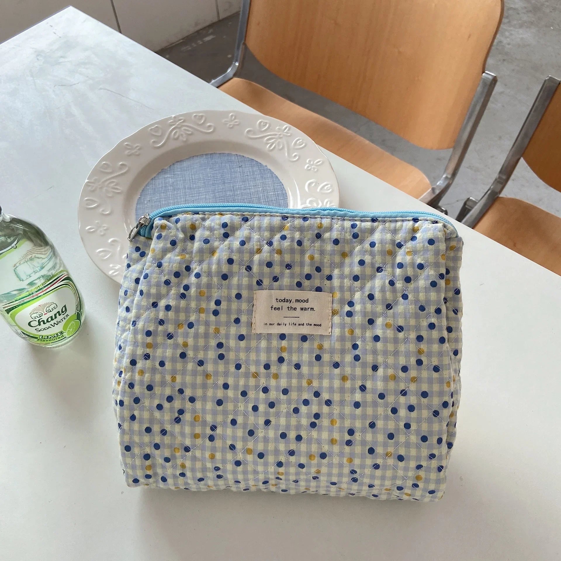 Large Capacity Women's Cosmetic Bag