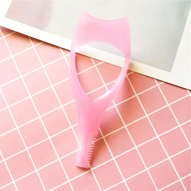 3 In 1 Eyelash Tool |  Mascara Shield