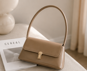 Minimalist Underarm Bag