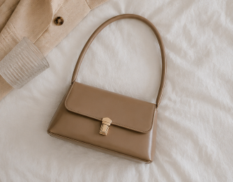 Minimalist Underarm Bag
