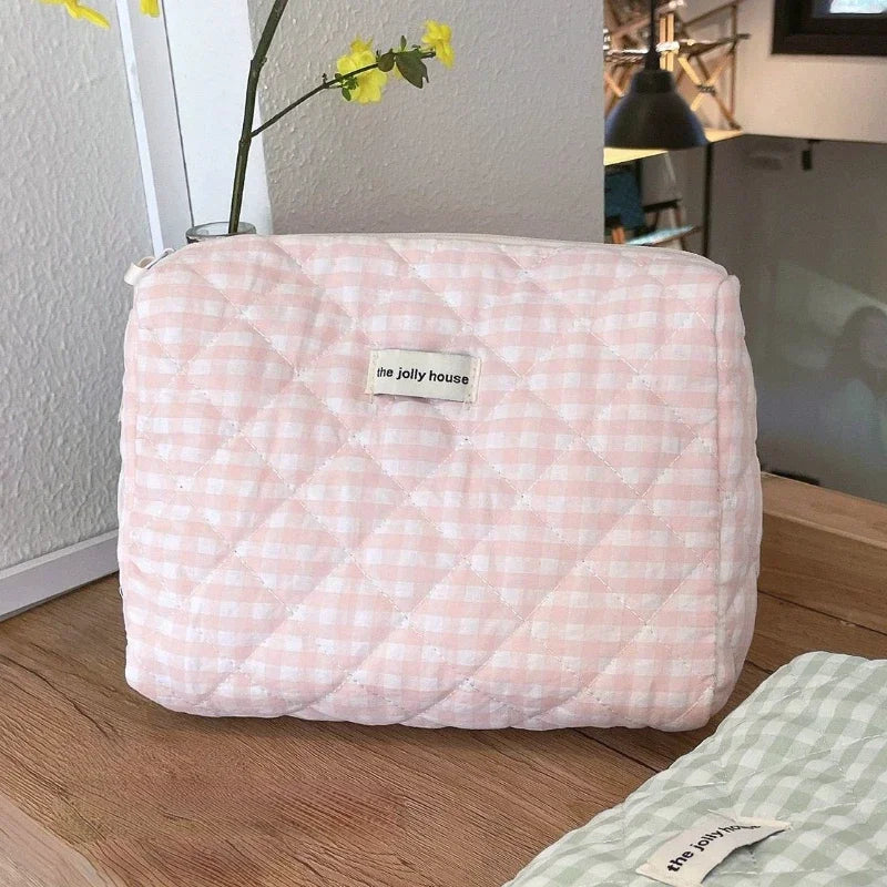 Large Capacity Women's Cosmetic Bag